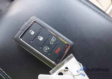 2021 Jeep Grand Cherokee L Altitude 4X4 from USA, damaged, VIN 1C4RJKAG4M8197046